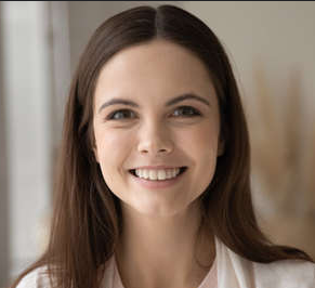 Claire T.